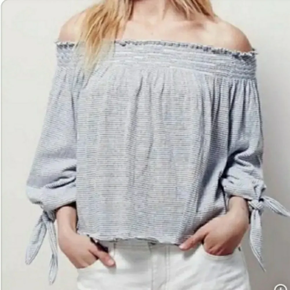 We the Free Off-Shoulder Lexington Blouse Sz XS